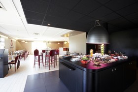 Campanile Montargis - Amilly