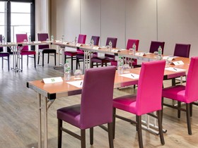 Hôtel ibis Styles Montargis Arboria