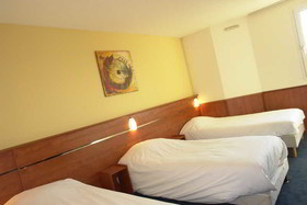 Brit Hotel Orléans St Jean de Braye – L’Antarès