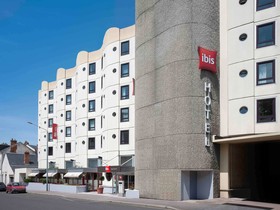 B&B HOTEL Orléans Centre Foch