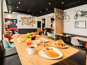 B&B HOTEL Orléans Centre Foch