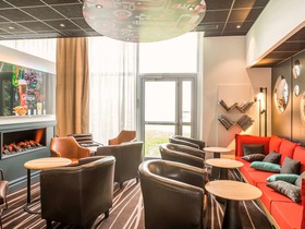 B&B HOTEL Orléans Centre Foch
