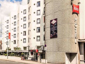 B&B HOTEL Orléans Centre Foch