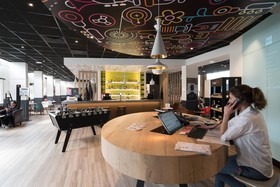 B&B HOTEL Orléans Centre Foch