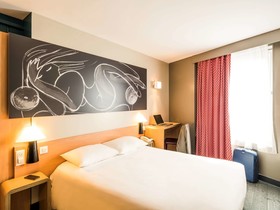 B&B HOTEL Orléans Centre Foch