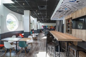 B&B HOTEL Orléans Centre Foch