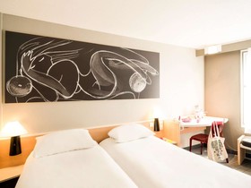 B&B HOTEL Orléans Centre Foch
