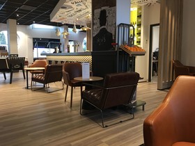 B&B HOTEL Orléans Centre Foch