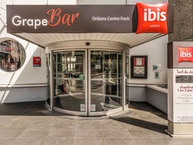B&B HOTEL Orléans Centre Foch