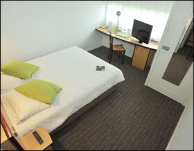 Hotel Kyriad Chalons En Champagne - Saint Martin