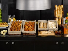 Hotel Kyriad Chalons En Champagne - Saint Martin