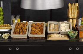 Hotel Kyriad Chalons En Champagne - Saint Martin