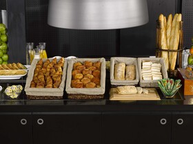 Hotel Kyriad Chalons En Champagne - Saint Martin