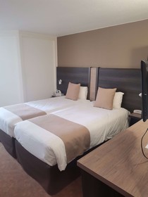 Kyriad Epernay