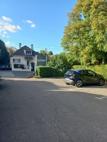 Kyriad Epernay