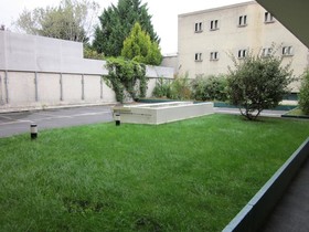 KOSY Appart'hôtels Reims - Le Champ de Mars