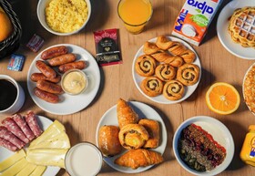 B&B HOTEL Reims Centre Erlon