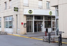 B&B HOTEL Reims Centre Erlon