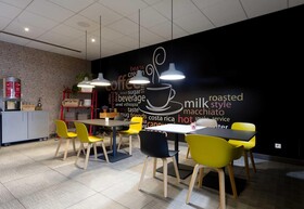 B&B HOTEL Reims Centre Erlon