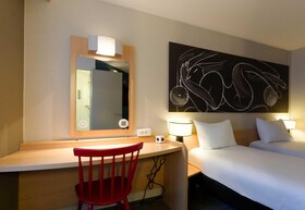 B&B HOTEL Reims Centre Erlon