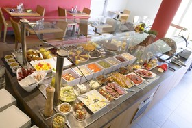 Brit Hotel Reims Croix Blandin
