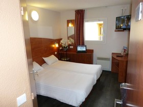 Brit Hotel Reims La Pompelle