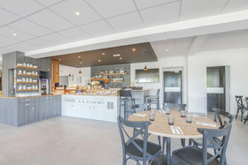 Brit Hotel Reims - La Neuvillette