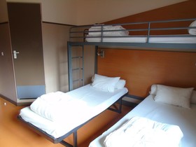 Cis De Champagne - Hostel