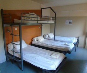 Cis De Champagne - Hostel