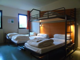 Cis De Champagne - Hostel