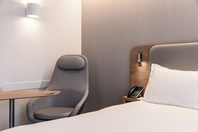 Holiday Inn Express and Suites Reims - Rives de Vesle