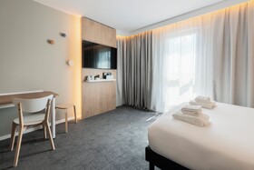 Holiday Inn Express and Suites Reims - Rives de Vesle