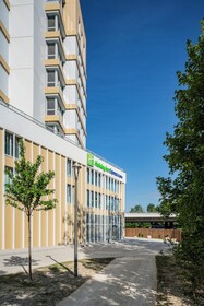 Holiday Inn Express and Suites Reims - Rives de Vesle