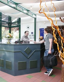 Hotel Kyriad Reims Est - Parc des Expositions