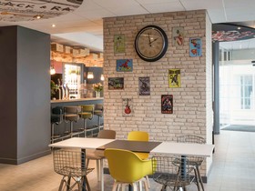 B&B HOTEL Reims Centre Erlon