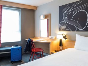 B&B HOTEL Reims Centre Erlon
