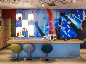 B&B HOTEL Reims Centre Erlon