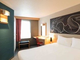 B&B HOTEL Reims Centre Erlon