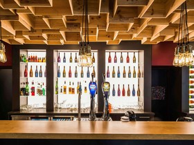 B&B HOTEL Reims Centre Erlon