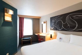 B&B HOTEL Reims Centre Erlon