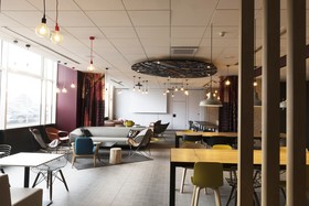 B&B HOTEL Reims Centre Erlon