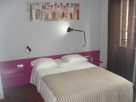 Le Latino Café - Restaurant Hôtel