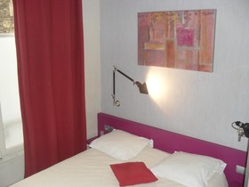 Le Latino Café - Restaurant Hôtel
