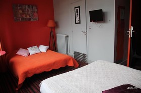 Le Latino Café - Restaurant Hôtel