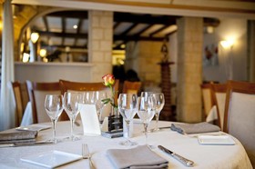 Hôtel Le Cheval Rouge