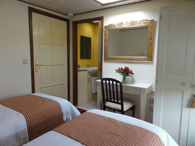Serenity Barge