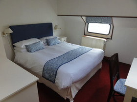 Serenity Barge