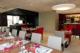 Campanile Reims Ouest - Tinqueux