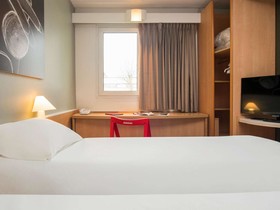 Hôtel ibis Reims Tinqueux