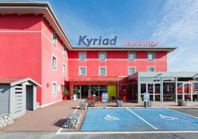 Kyriad Design Enzo Reims Tinqueux